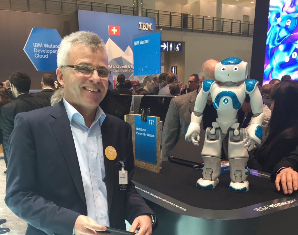 Nao habe ich schon auf der CeBIT 2016 getroffen. Ich freue mich auf ein Wiedersehen in Berlin auf der republica.