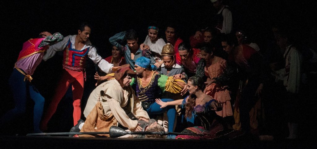 Microsoft, das Produktivitätstheater, dem Druck der Arbeitnehmer sowie Preiserhöhungen und&nbsp;Abhängigkeiten